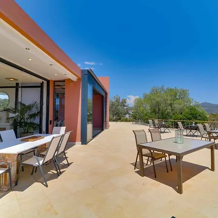 Black Diamond Beachfront Pool Pasithea In Sounio, Athens Villa *